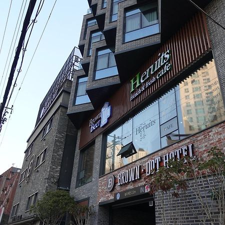 Brown Dot Hotel 昌原市 外观 照片