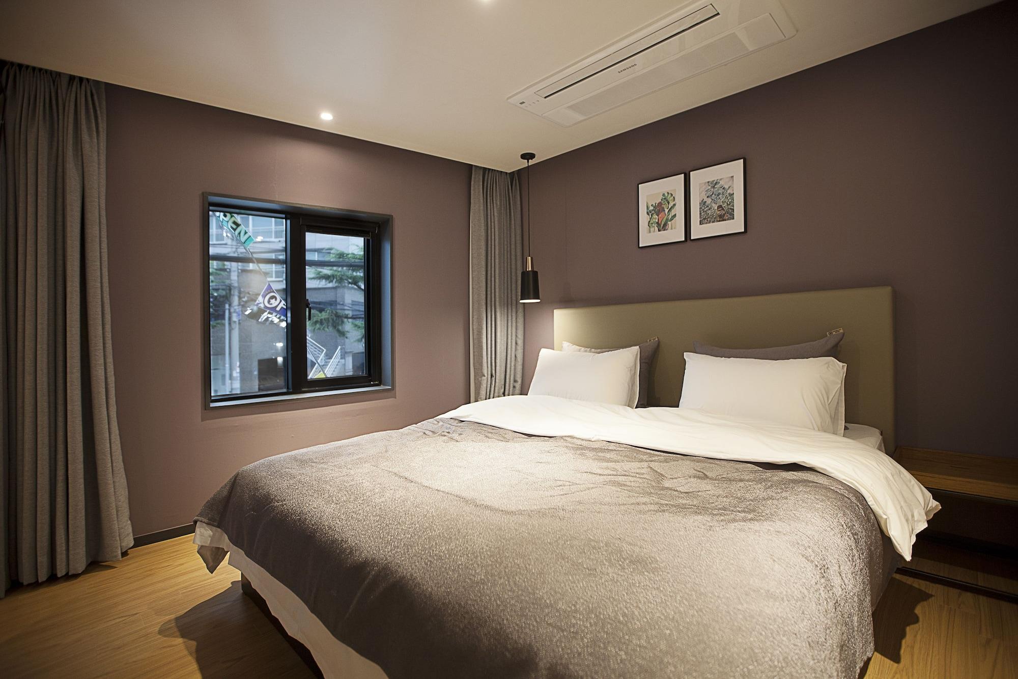 Brown Dot Hotel 昌原市 外观 照片