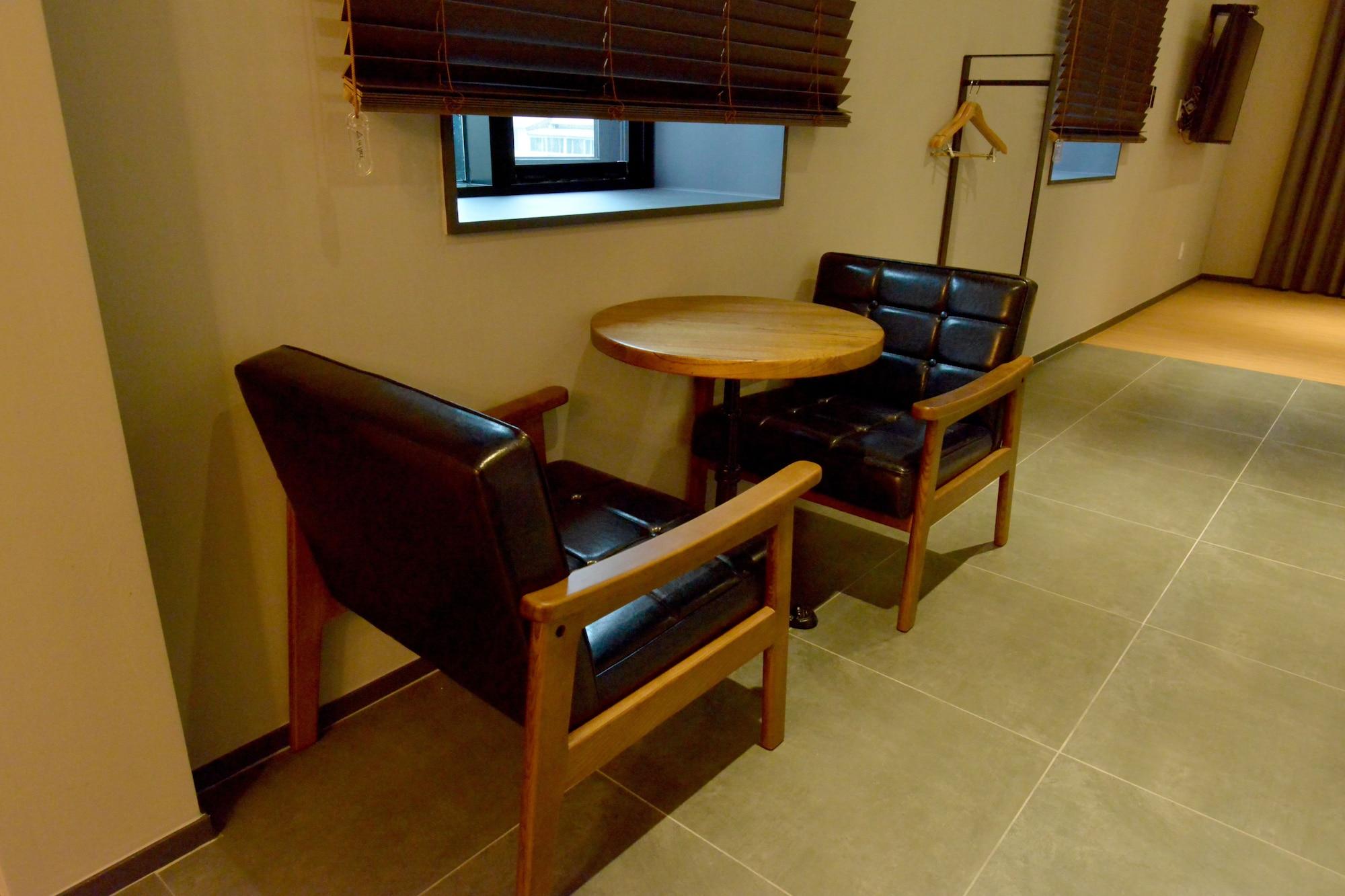 Brown Dot Hotel 昌原市 外观 照片